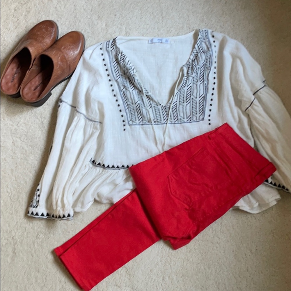 Hudson, size 26 mid rise super skinny jeans in red